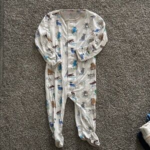 Magnetic Me White Dog Print Footie 3-6M